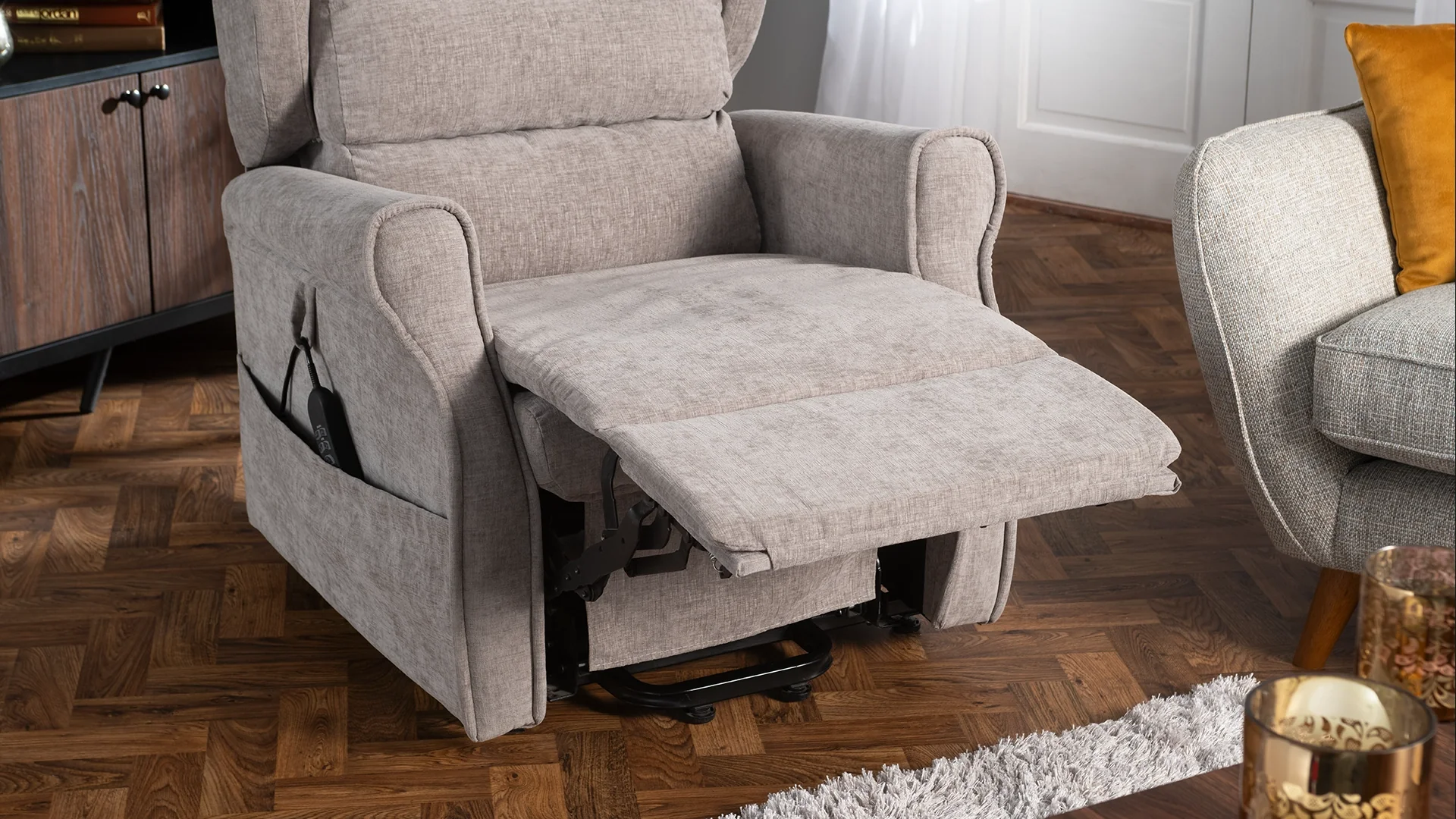 Serenita rise and Recliner Chair - Image 8